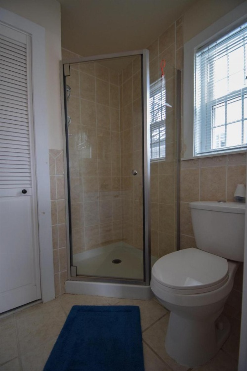 Enfield Manor Bed&Breakfast and Vacation Rental image 5